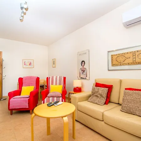 Santa Luzia Mar 2bdr W Pool & Patio Appartement