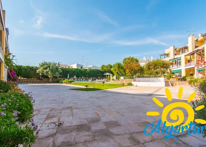 Santa Luzia Mar 2Bdr - Pool - Wi-Fi - Bbq *