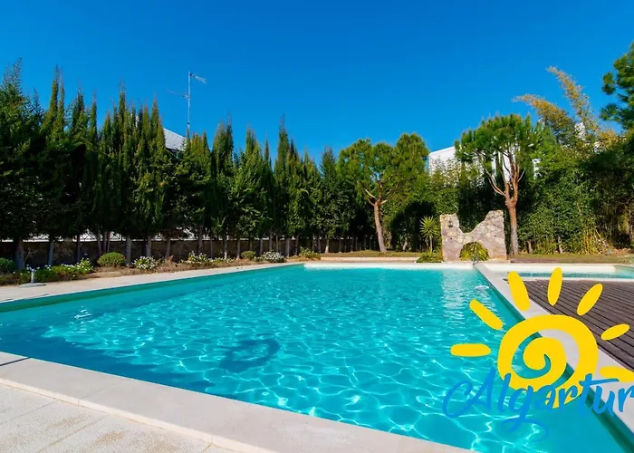 Santa Luzia Mar 2Bdr - Pool - Wi-Fi - Bbq *
