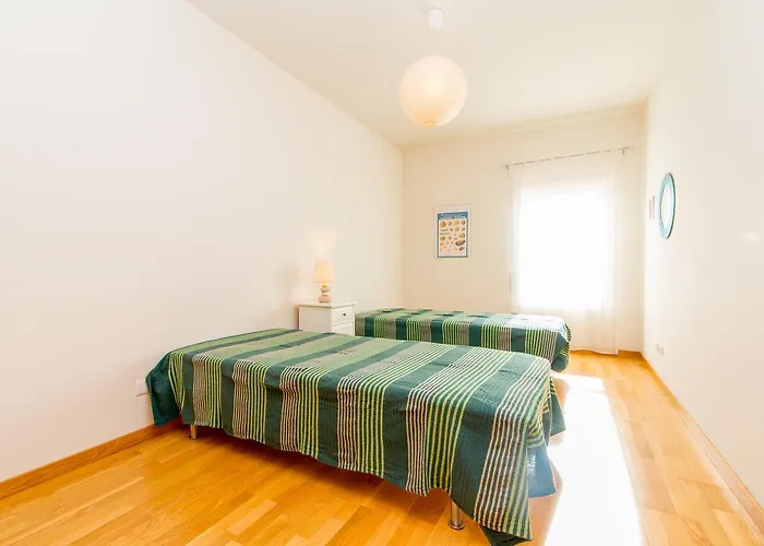 Apartmán Santa Luzia Mar 2Bdr - Pool - Wi-Fi - Bbq