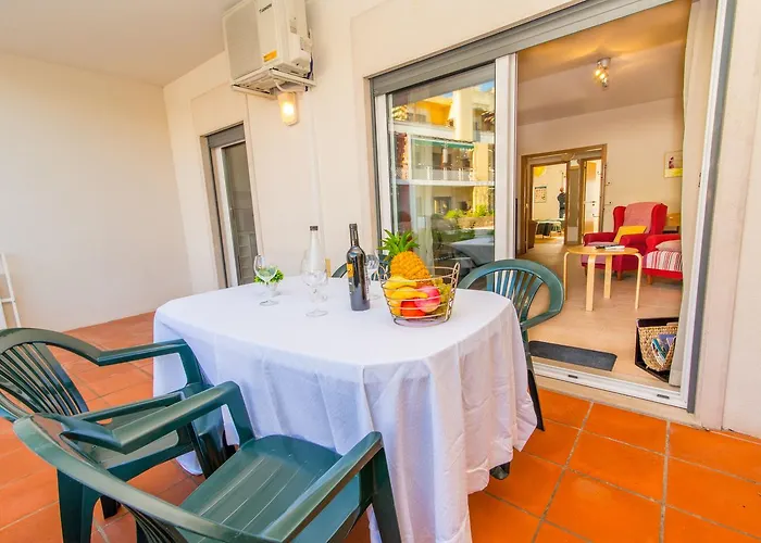 Apartment Santa Luzia Mar 2Bdr - Pool - Wi-Fi - Bbq